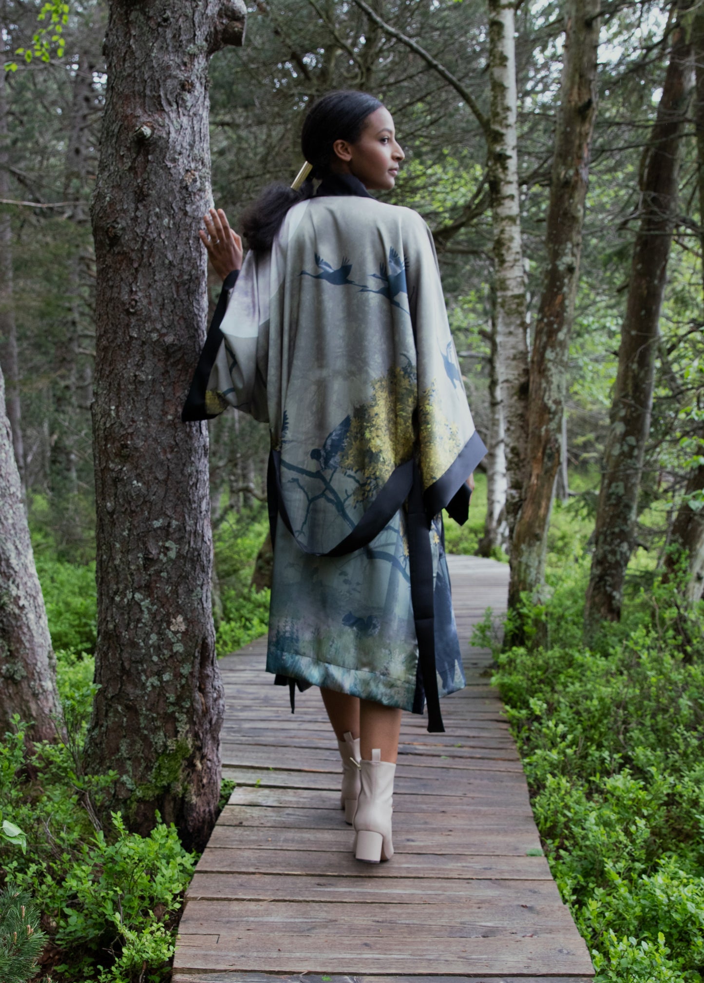 KIMONO - Full Moon Whisper