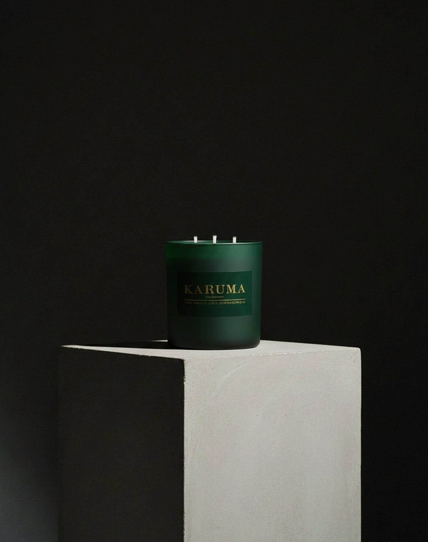 scented candle inspired by a fresh morning in the Black Forest
